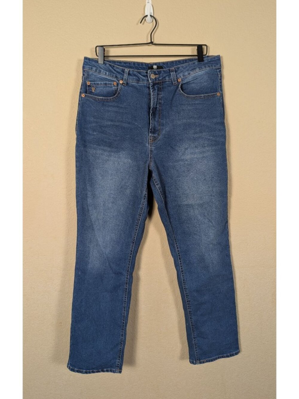 Frye Womans Jeans Straight Leg size 12/31 Highrise Medium Wash Western Cowboy